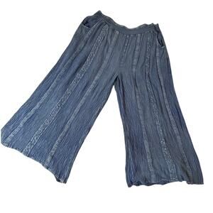 Bunulu Denim Look Crinkle Elasticated Waist Fit n Flare Capri Pant 3X